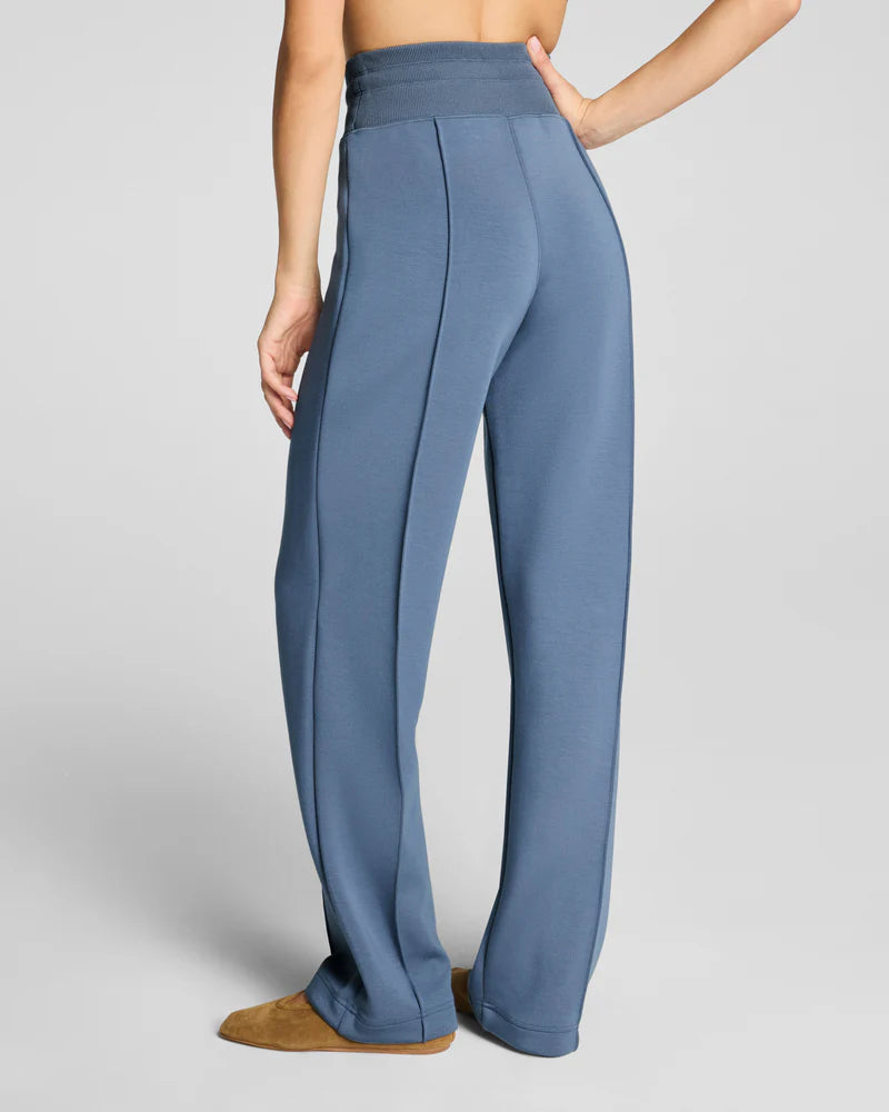 AIRESSENTAILS LUX STRAIGHT LEG RAIN