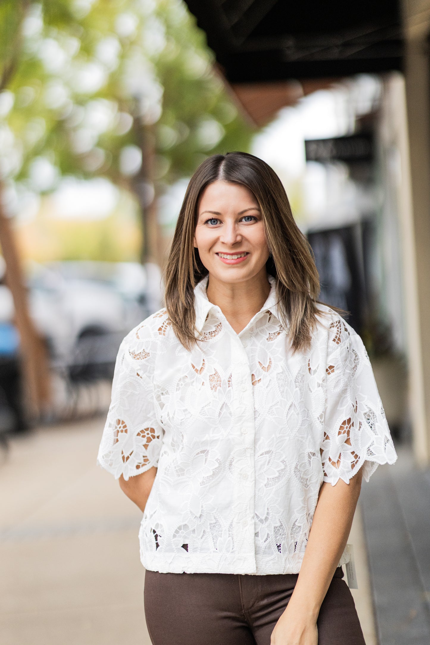 CREAM MIDNIGHT LACE TOP