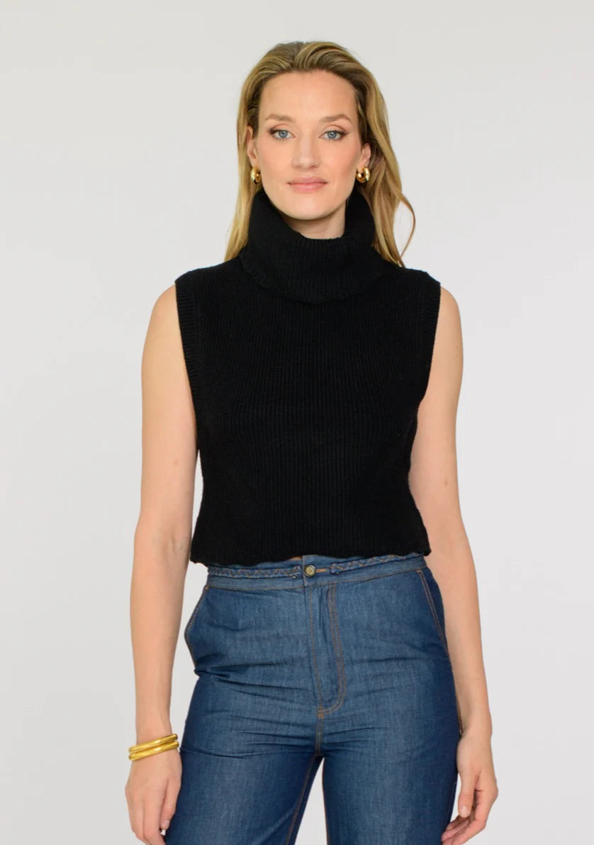 HEATHER CONVERTIBLE SWEATER