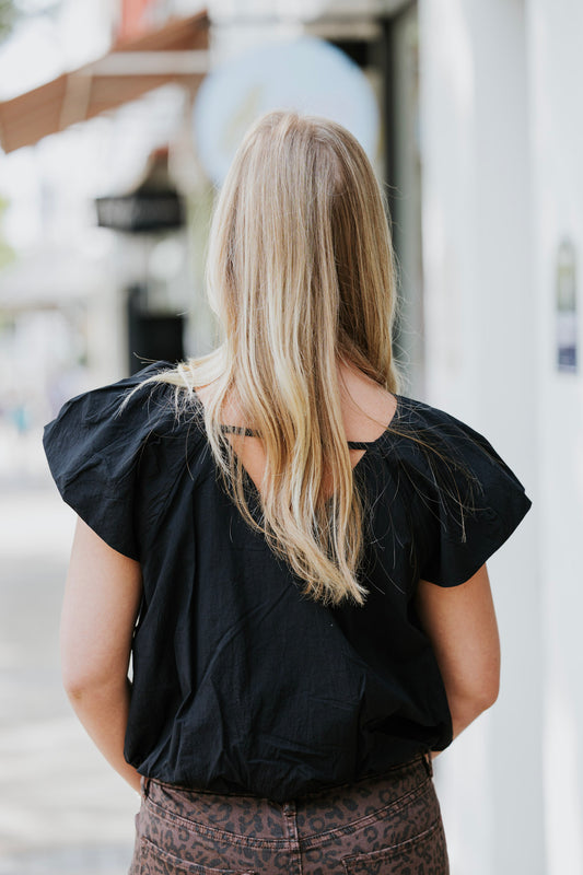 BLACK PLEATED TOP