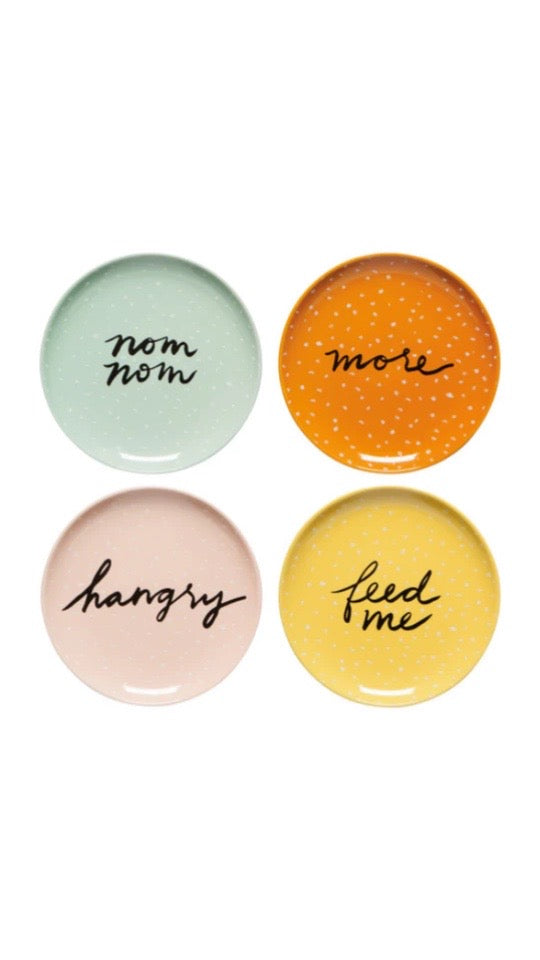 SNAPPY APPITIZER PLATES SET OF 4