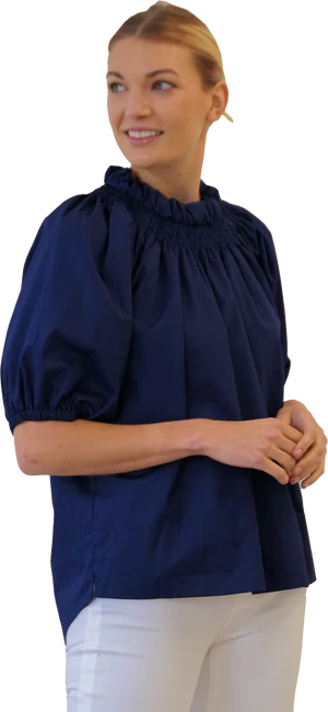 RUFFLED STAMPED COLLAR