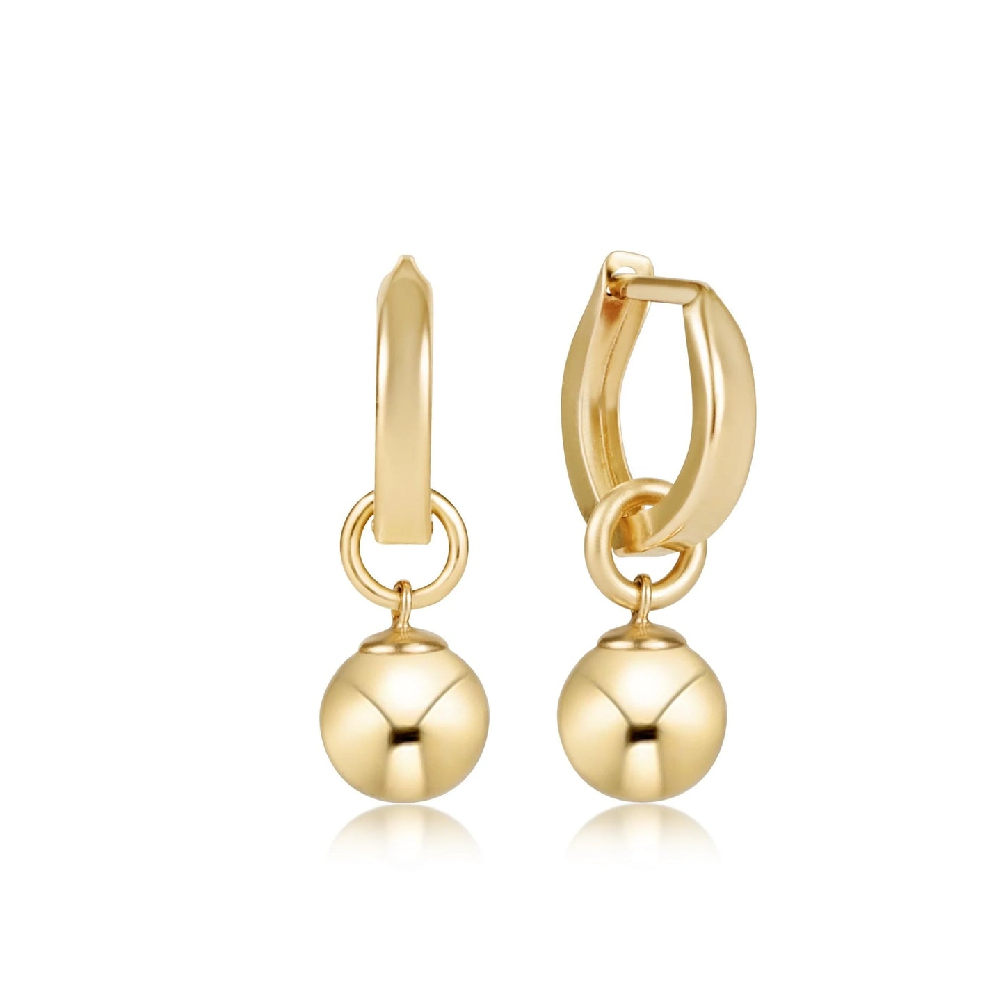 HUGGIE GOLD 0.5" HOOP - GOLD 8MM CHARM