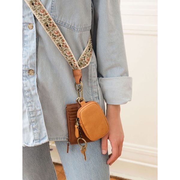 DOLLY KEY WALLET
