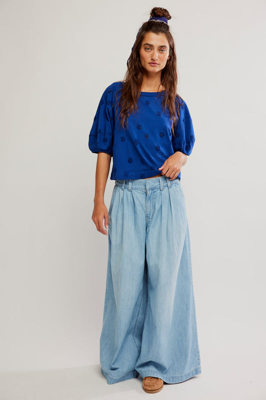 NAVY COMBO JESSIE EYELET TOP
