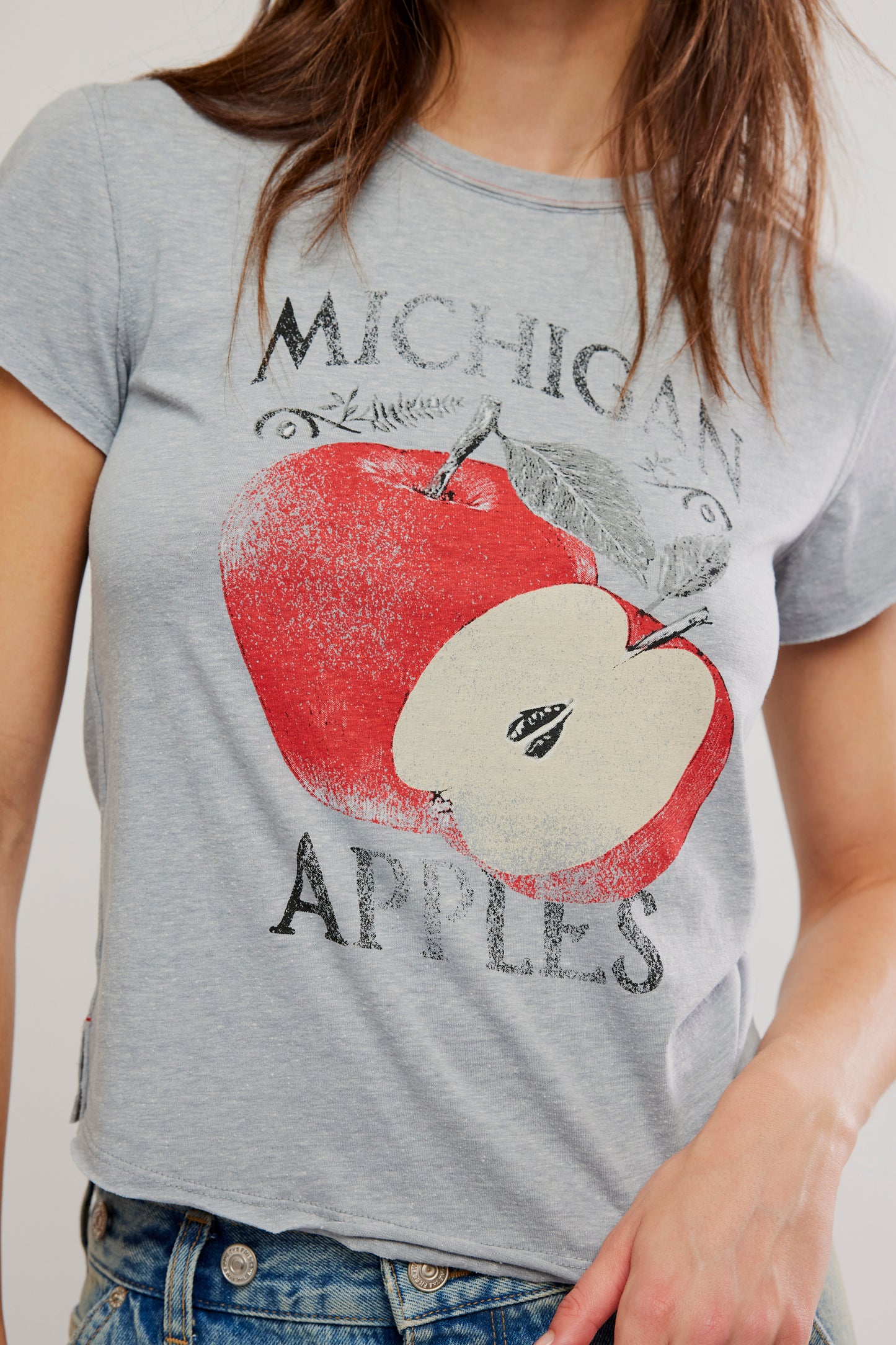 APPLE NOVA TEE