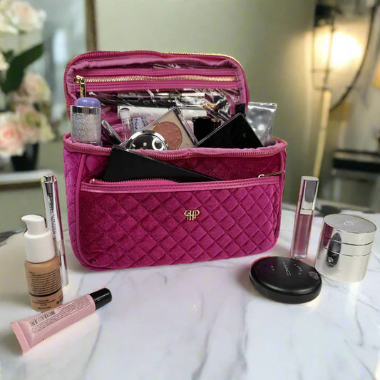 VELVET PURSEN PINK TRAIN CASE