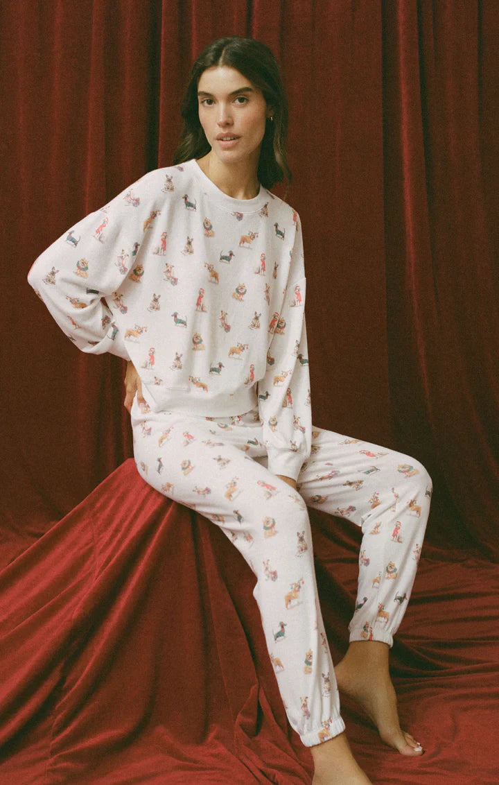 CLASSSIC WHITE PUP CHRISTAMS SET