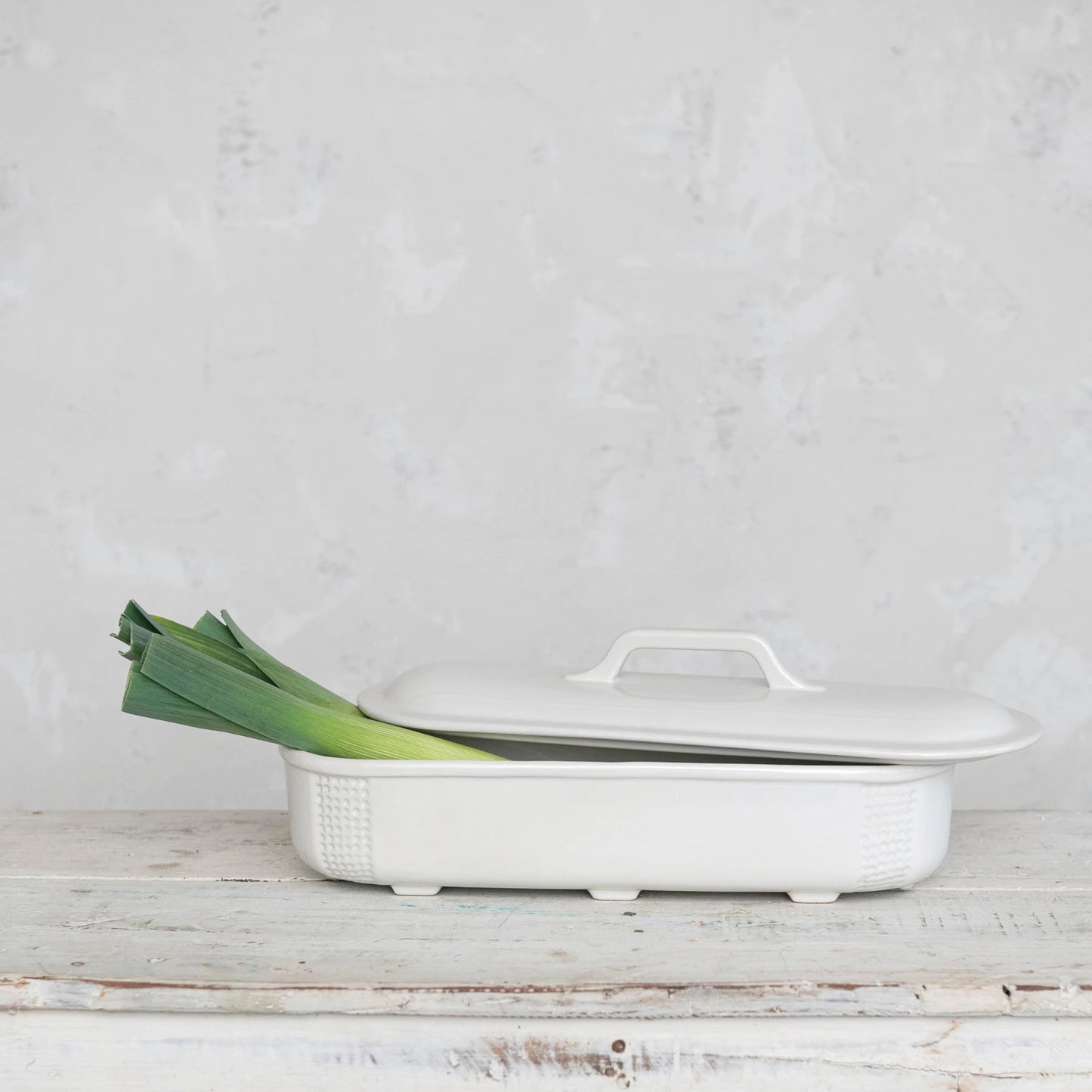 2 QUART OVAL BAKING DISH