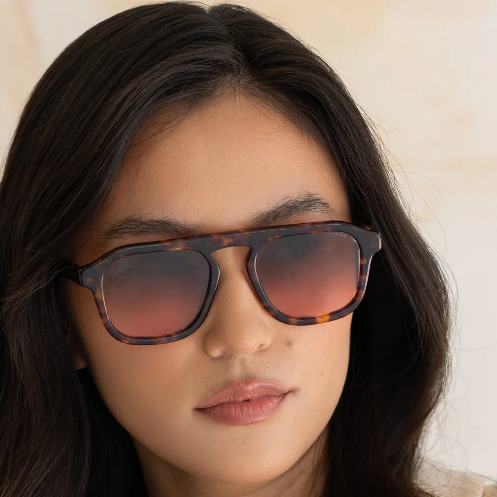 FREYRS SUNGLASSES