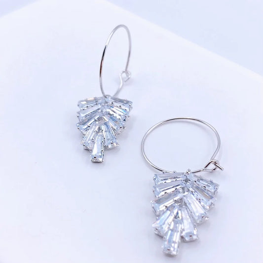 CRYSTAL LEAF EARRINGS