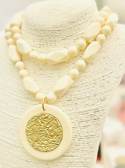 DOUBLE STRAND PENDANT