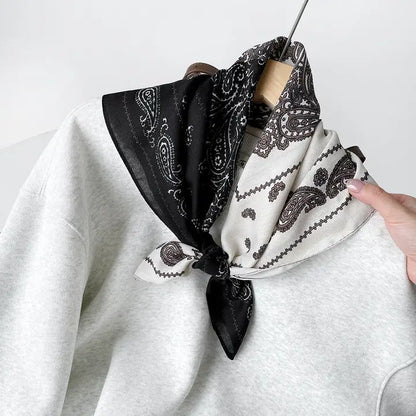 ACCENT SCARF