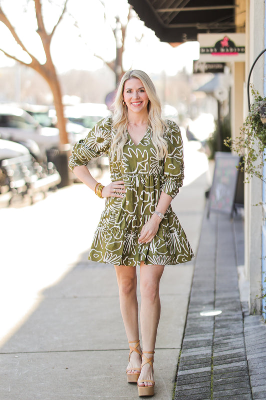 BISSY DRESS IN FLORAL STUDIES