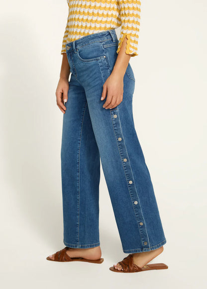 OLIVIA WIDE BUTTON LEG