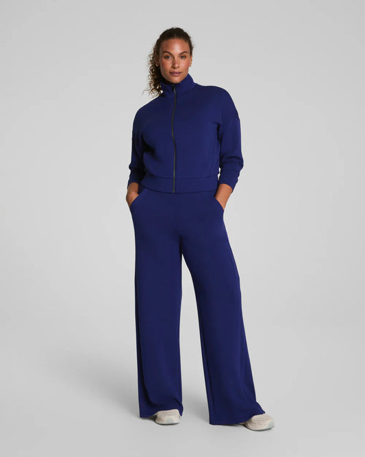 AIRESSENTIALS WIDE LEG TRACK PANT