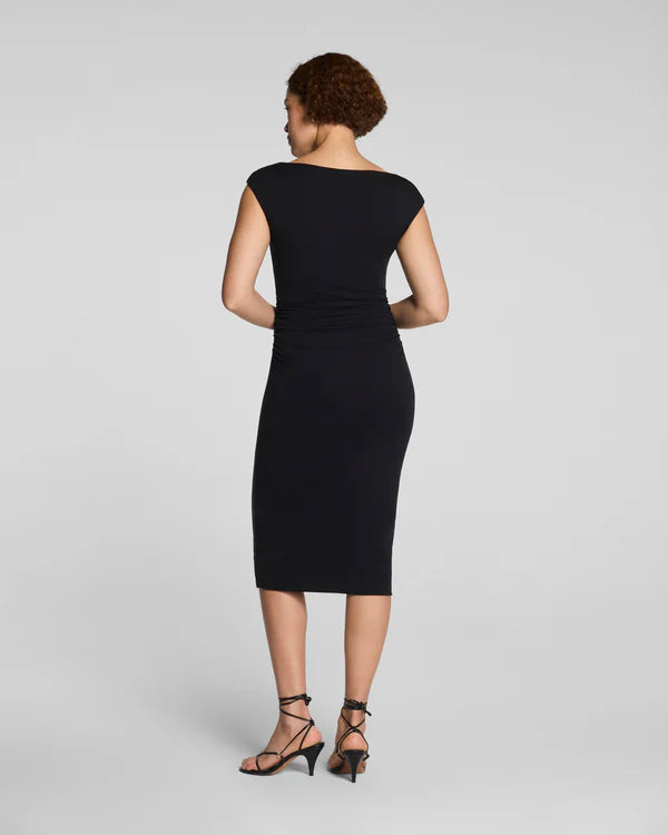 SPANXSMOOTH JERSEY SCOOP NECK RUCHED MIDI