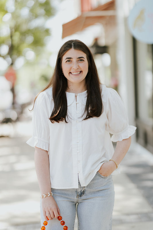 WHITE COLLARED TOP