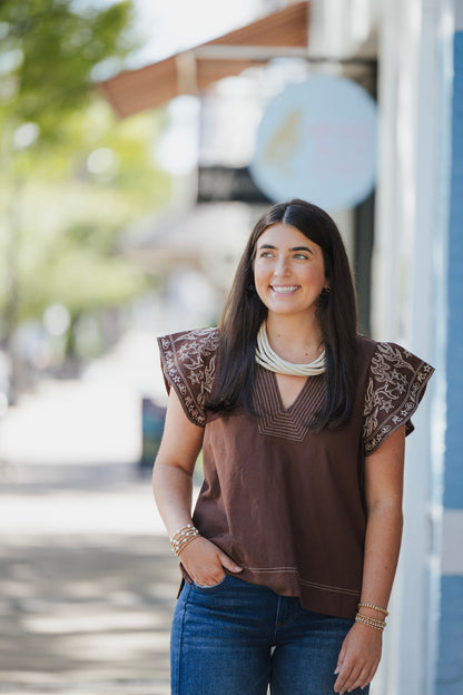 BROWN STITCH TOP