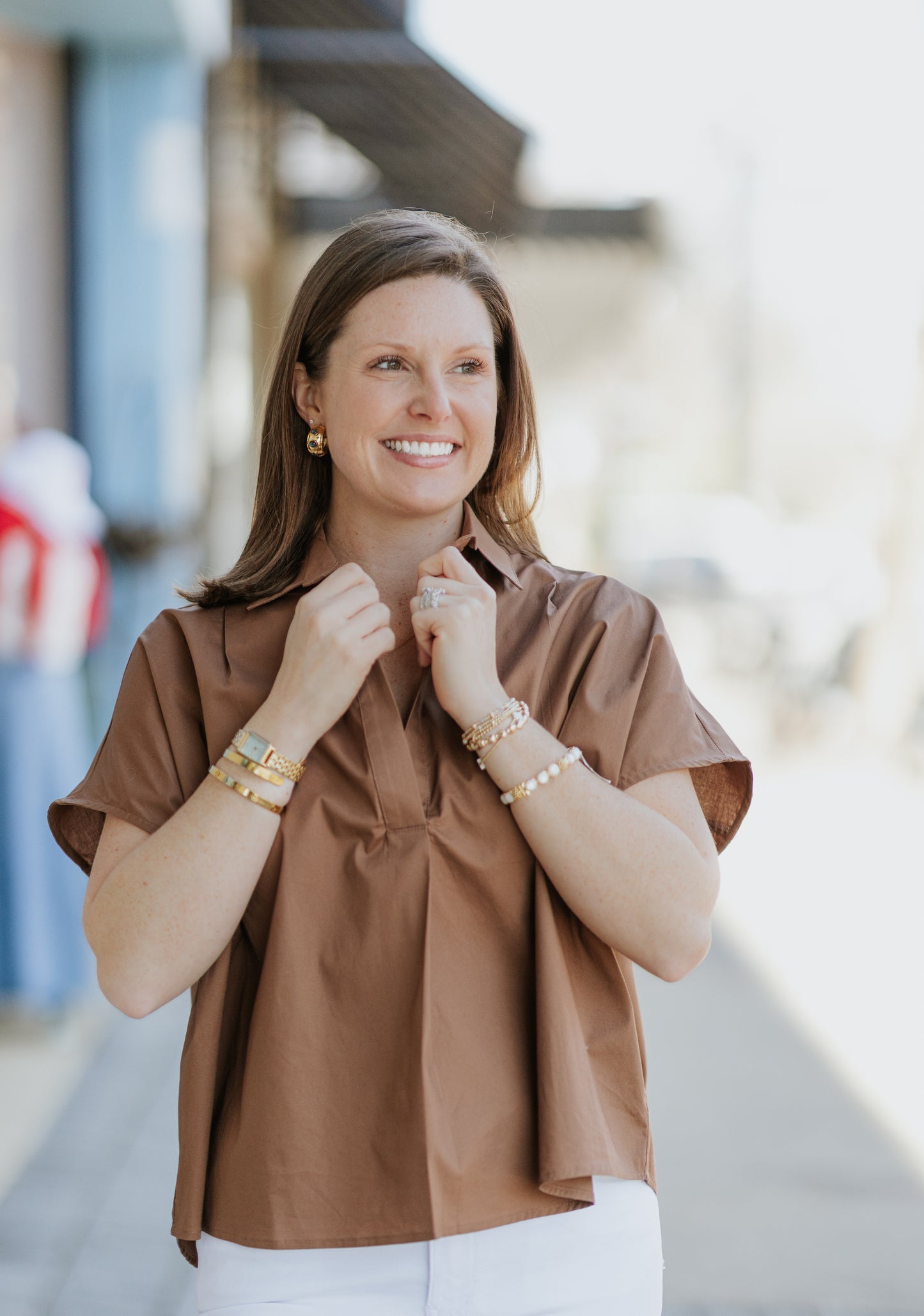CAFE BROWN POPLIN VNECK TOP