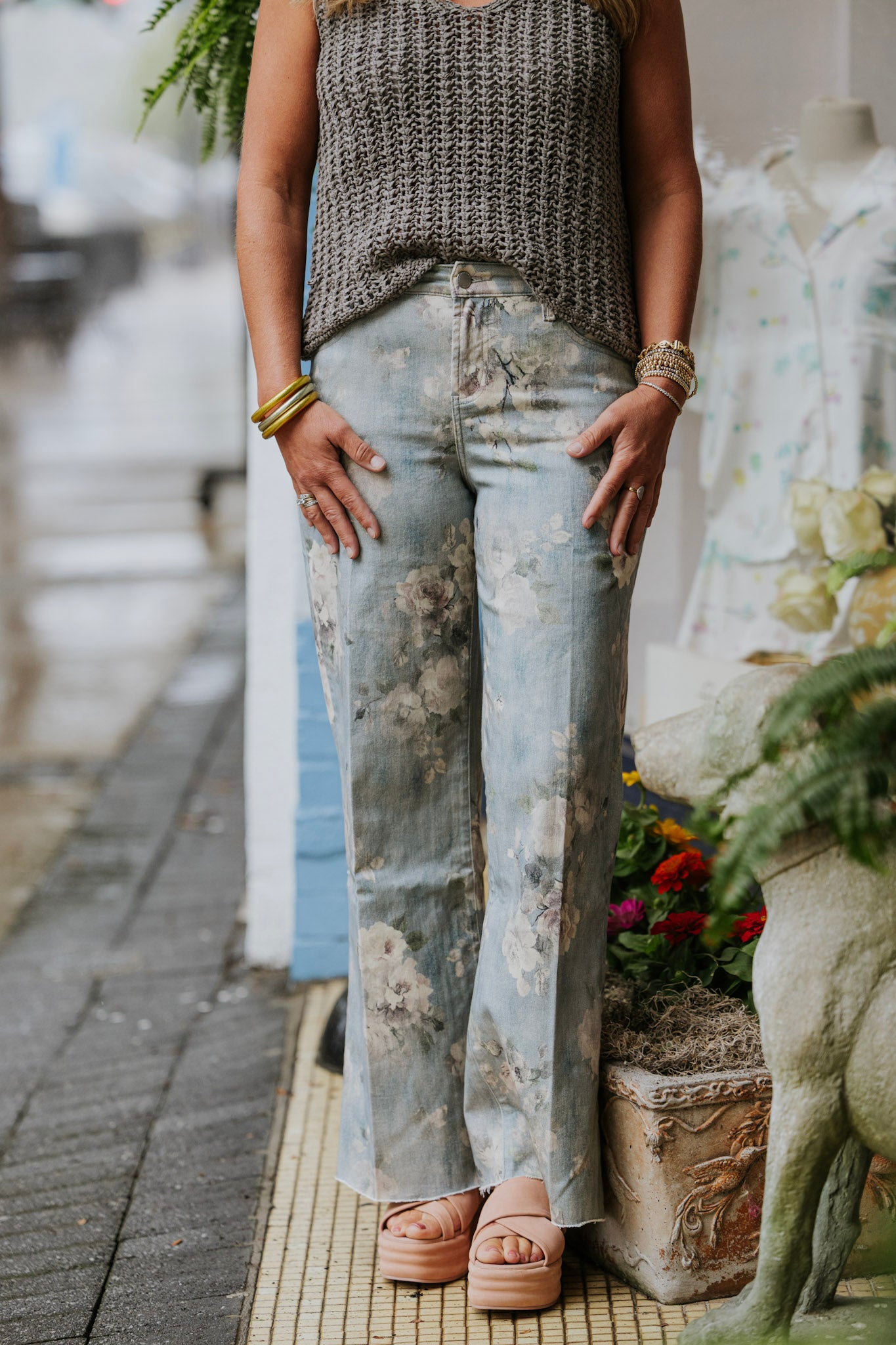 SEA GLASS GARDEN MICAH JEAN