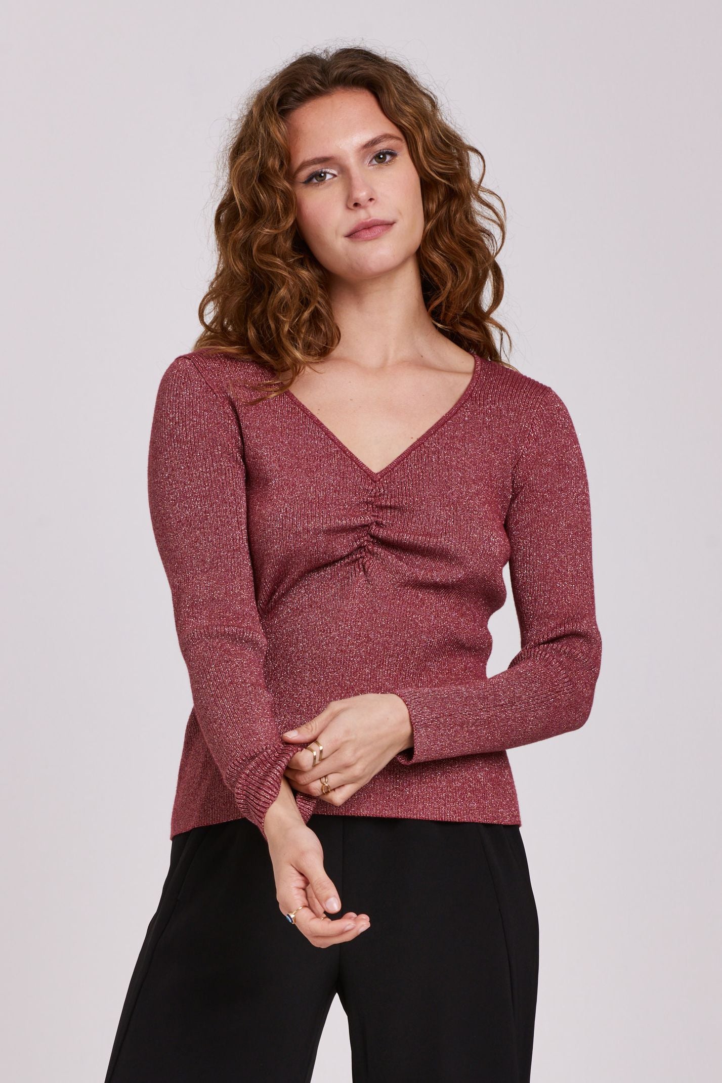 LEIGHTON METALIC TOP