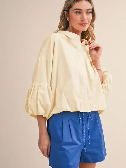 EGG SHELL BUBBLE SLEEVE TOP
