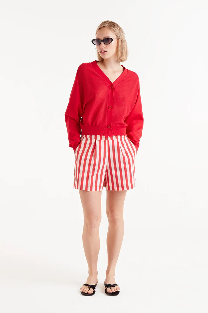 RAYAS ROJAS SHORTS