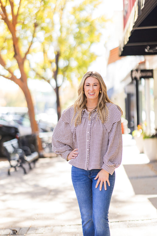 MOCHA PETER PAN COLLAR TOP