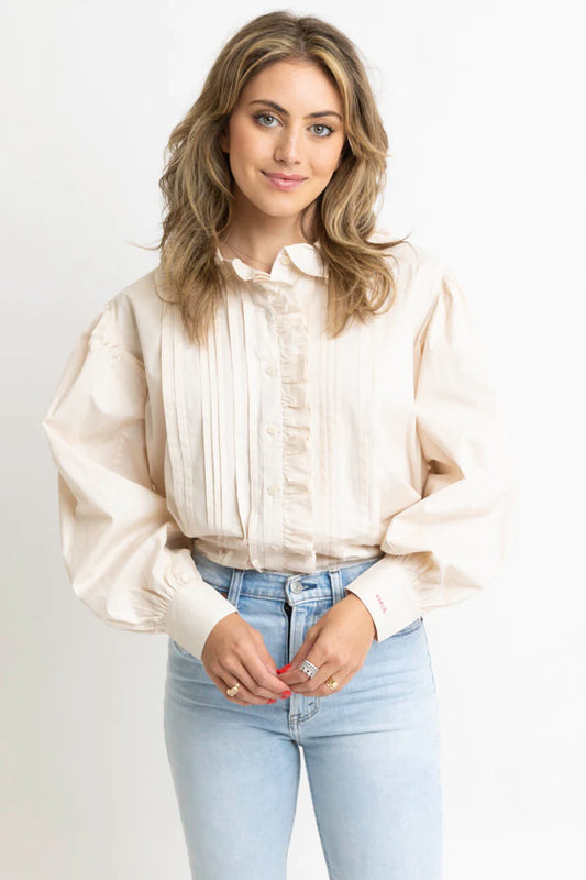 CREAMISH RUFFLE TOP