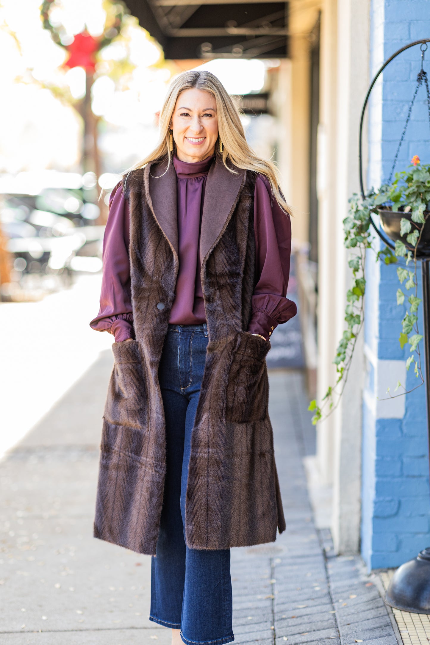 CHOCOLATE FAUX FUR VEST
