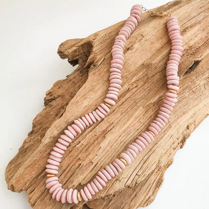 LONG HEISHI NECKLACE