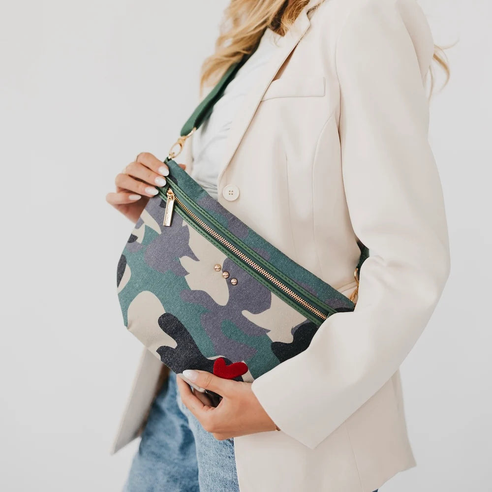 COLBY CANVAS PRINTED BUM BAG