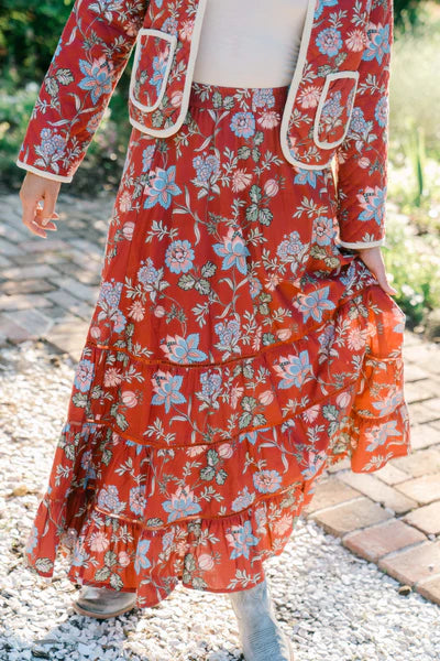 EVA SCARLET MEADOW