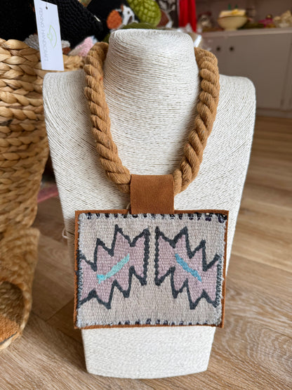 PENDANT KILIM