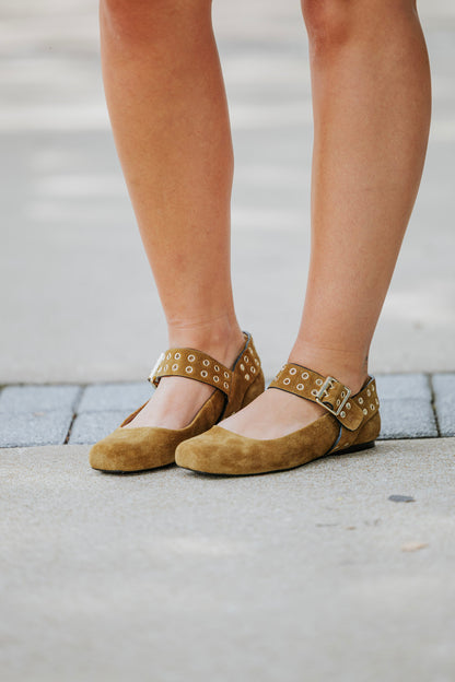 MAGGIE MARY JANE FLATS