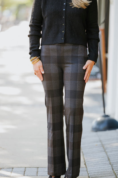 BOLD CHECK KNIT PULL ON PANTS