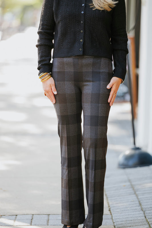 BOLD CHECK KNIT PULL ON PANTS