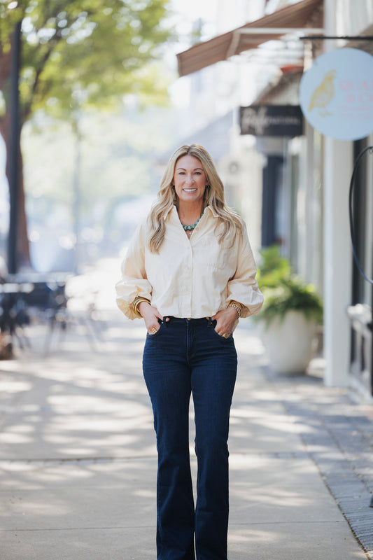 EGG SHELL BUBBLE SLEEVE TOP