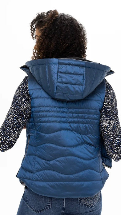 REVERSE QUILTED VEST