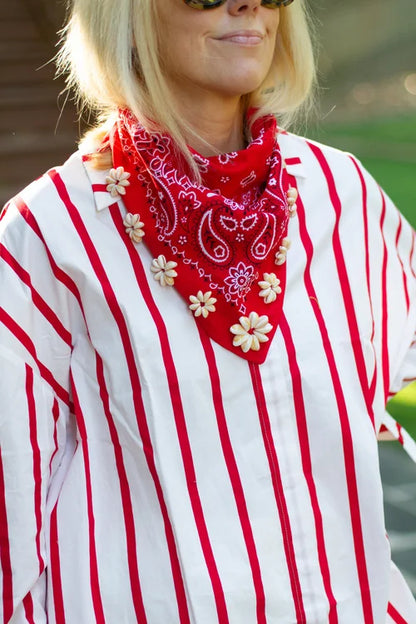 ROSETTE COWRIE BANDANA