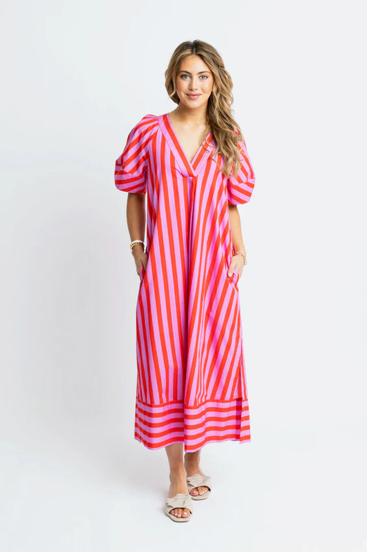 SHE DRESS IN PINK