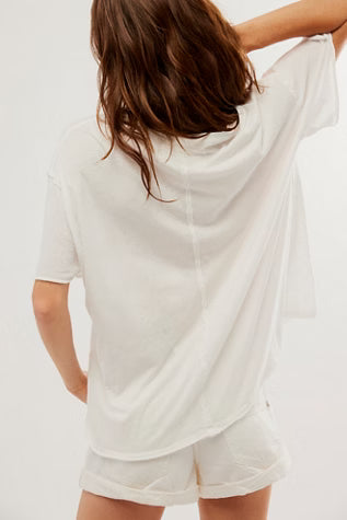 NINA TEE