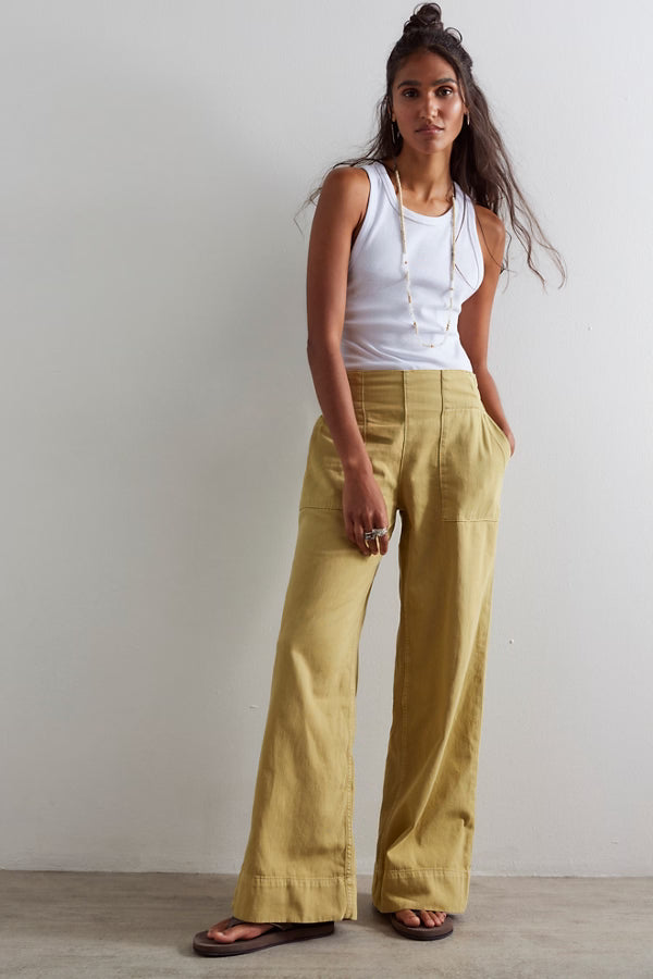 BREEZY DENIM PULL ON