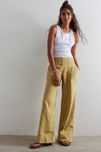 BREEZY DENIM PULL ON
