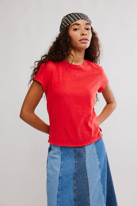NOVA TEE