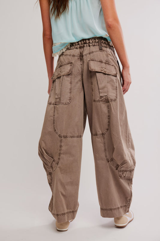 ONSET PARACHUTE PANT