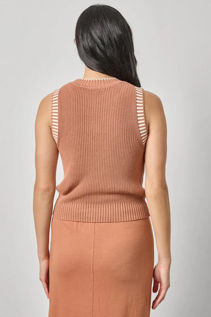 LILLA P SLEEVELESS CREWNECK SWEATER