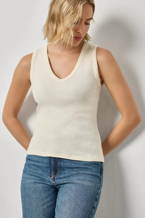 LILLA P V-NECK TANK