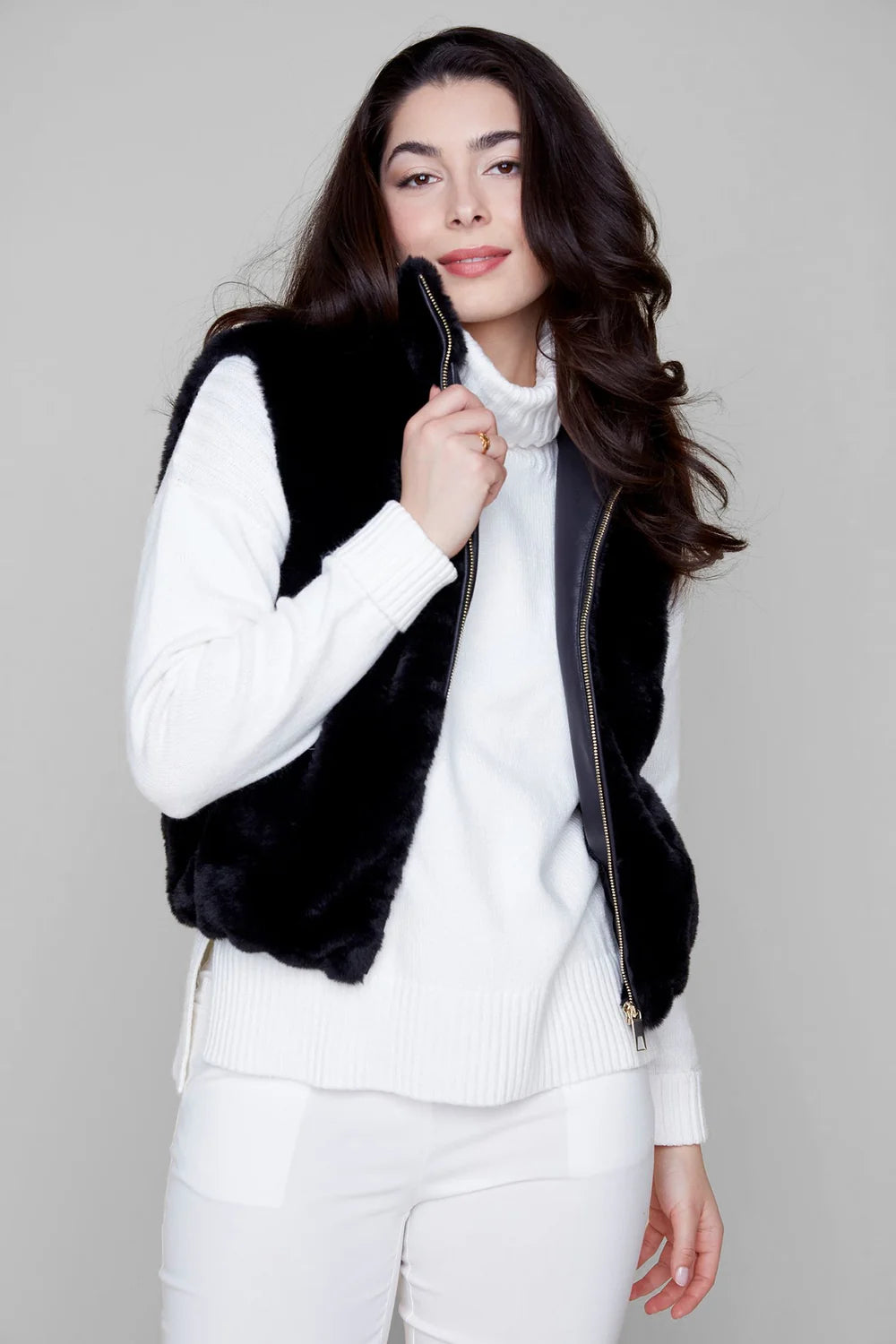 SOLID FAUX FUR SHORT VEST
